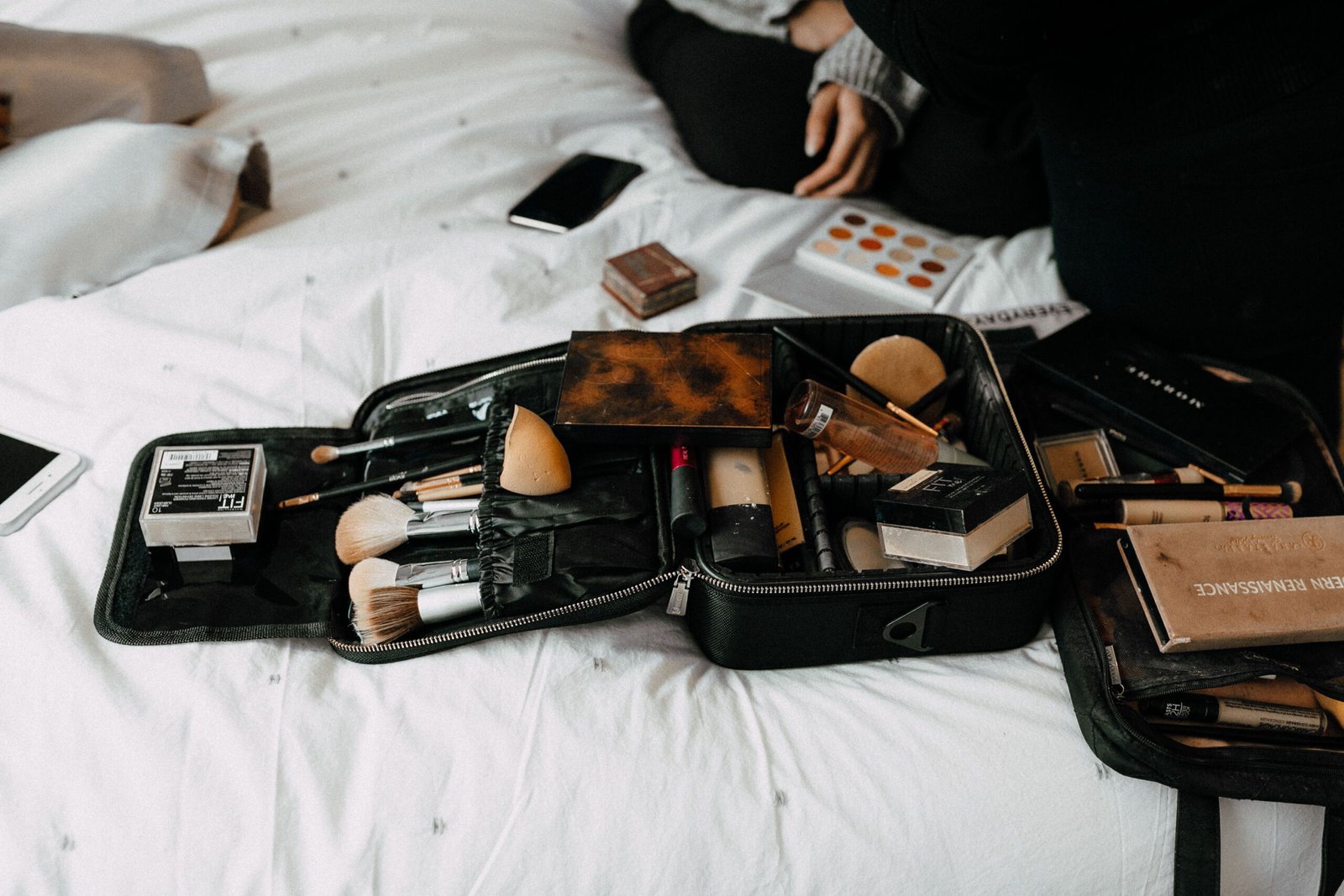 Makeup Tools for Travel