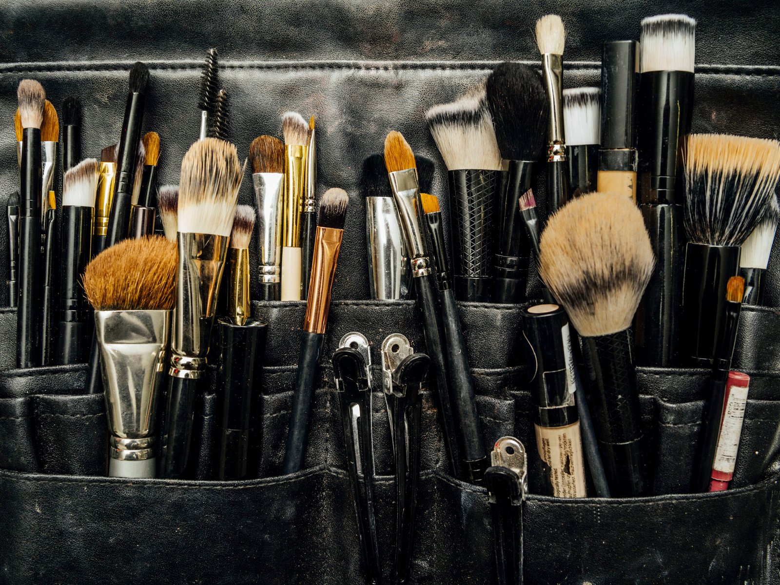 Must Have Professional Makeup Tools